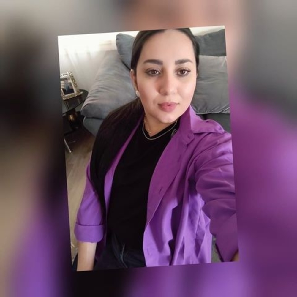 Meet your Posher, Yudith